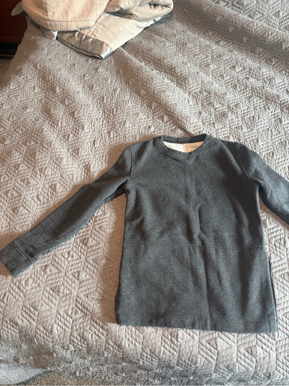 lululemon athletica Women's Charcoal Gray Crewneck Sweatshirt